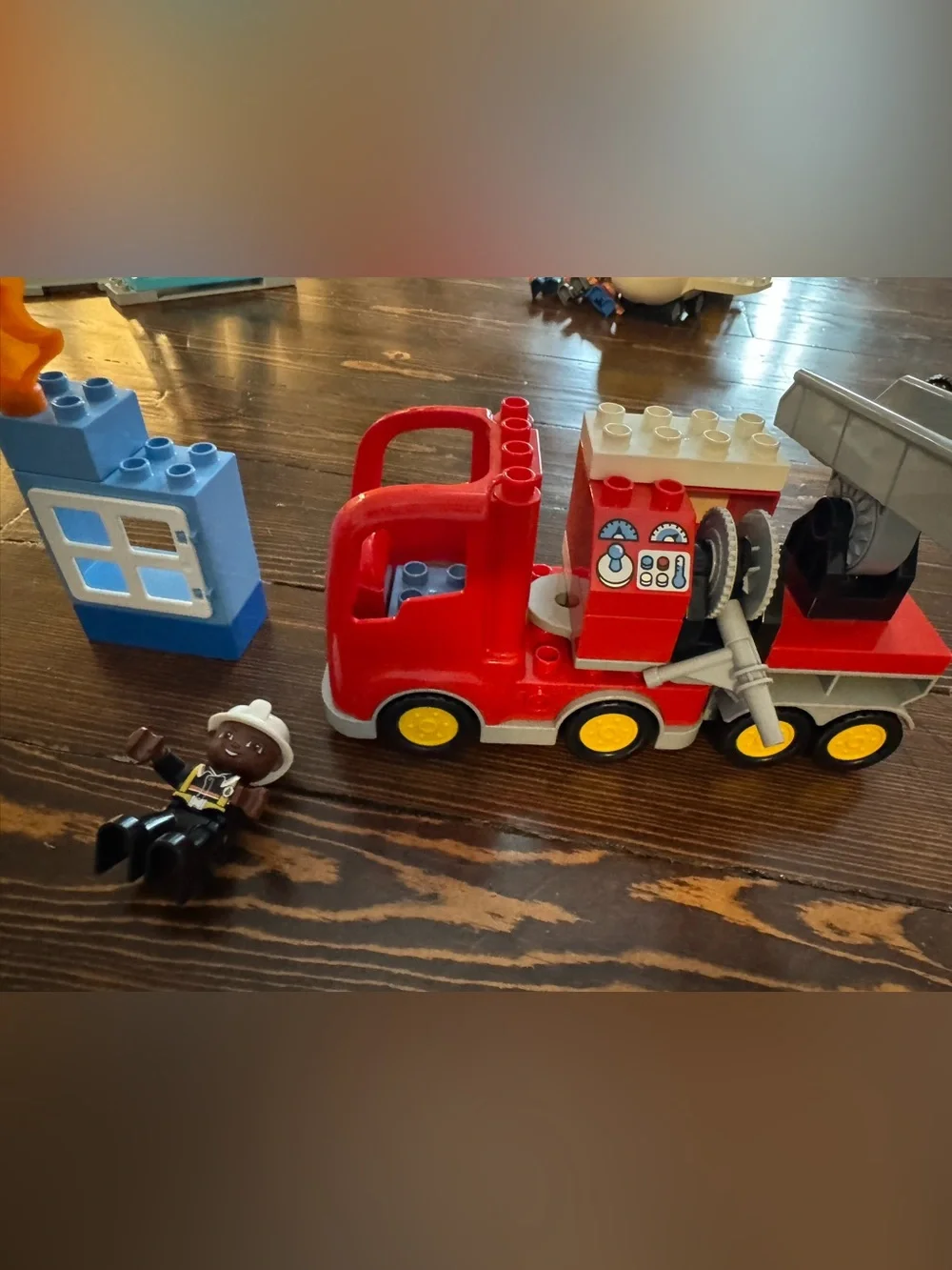 Duplo Sets - airport, firetruck, dump truck, Flo’s dinner, vintage, etc